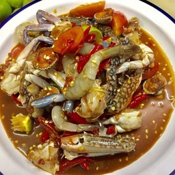 เกาเหลาปูม้ากุ้งสด