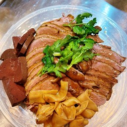 เนื้อห่านพะโล้(ใหญ่)