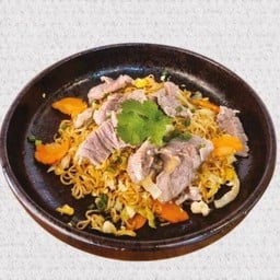 K26.ผัดมาม่าเนื้อ