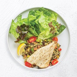 สลัดปลาซีบรีมย่างเพสโต้ควินัว