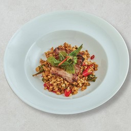 ข้าวดอกกะหล่ำผัดกะเพราหมูย่าง