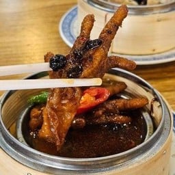 B15.ขาไก่นึ่งเต้าซี่ ( 2ชิ้น)