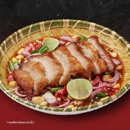 ยำคอหมูทอด (ปลาร้า/ไม่ปลาร้า)