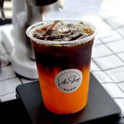 605 Cafe ( Littleshuga ) ซอยเปียร์นนท์ ม.อู่ทองเพลส 2 ลำลูกกาคลอง3