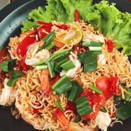 ตำมาม่าทะเลเดือด