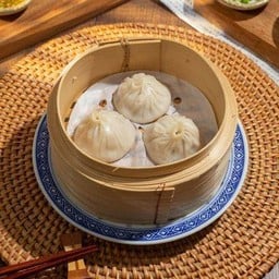 B7.เสี่ยวหลงเปา ( 3 ชิ้น )