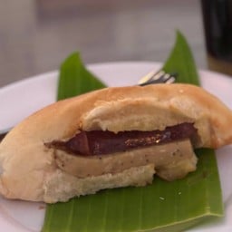 ปังญวณ ( หมูยอ กุนเชียง  )