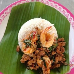 ฮักน้อย การ์เด้น & คาเฟ่