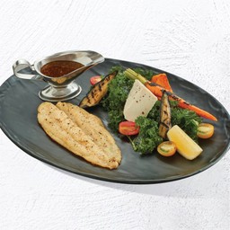 สลัดปลาดอรีย่างเคลเต้าหู้วากาเมะ