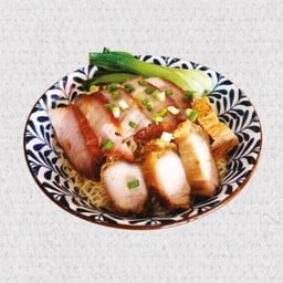 Q2.บะหมี่หมูแดง + หมูกรอบ