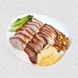 Q8. เป็ดย่าง+หมูแดง (จาน)