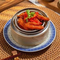 B11. ขาไก่ฮ่องกง ( 2 ชิ้น )