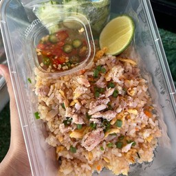 ข้าวผัดปู