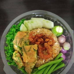 ข้าวผัดน้ำพริกใช่ชะอม