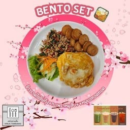 ข้าวราดไข่ข้นกุ้ง+กะเพราหมูสับ+หมูยอดทอด
