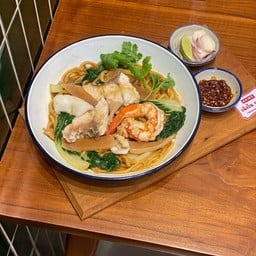 หมี่ฮกเกี้ยนทะเลรวม Hokkien Noodles with Mixed Seafood  福建炒面配海鲜