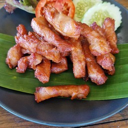 คอหมูทอดน้ำปลา