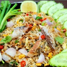 ข้าวผัดปลาทู