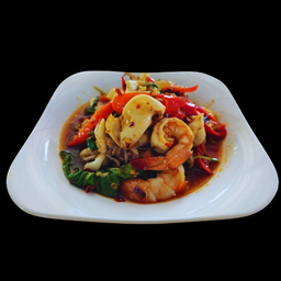 กะเพราพริกแห้ง ทะเล 