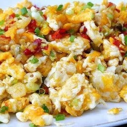 ข้าวไข่คั่วพริกเกลือ (มังสวิรัต)