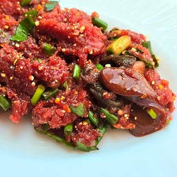 ก้อยดิบ (ไม่สับ)