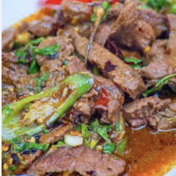 เนื้อกวางผัดเผ็ด