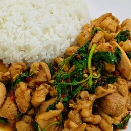 ครัวกะเพราแซ่บ ข้าวไข่ข้น