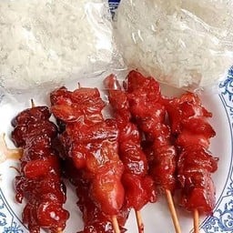 ข้าวเหนียวหมูปิ้งในซอย-บ้านมหาโพธิ