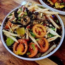 ส้มตำ อีสานแซ่บนัวร์