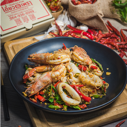 กะเพราเส้นหมี่ขาว-ทะเล