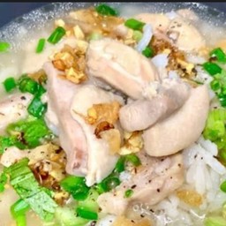 ข้าวต้มหมูชิ้น