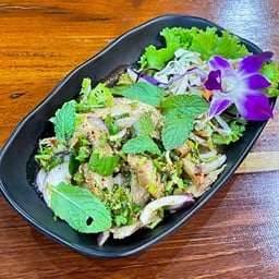 น้ำตกหมู