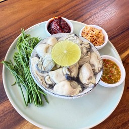 หอยนางรมทรงเครื่อง