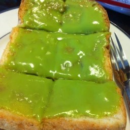 ขนมปังหน้า ใบเตย