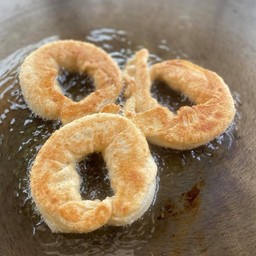 โรตีลาวาเนยนม +ชีสสส