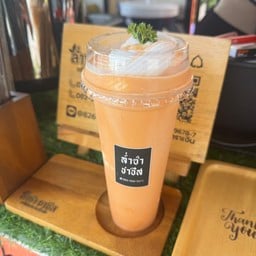 มะพร้าวปั่นนมสด+ชาไทย