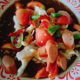 ตำเล็บมือนาง+ไส้กรอก(ปลาร้า)