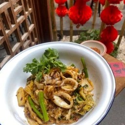สุกี้หม่าล่า ปลาหมึก Stir-Fried Dry Mala Squid 干锅麻辣鱿鱼