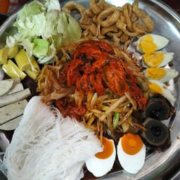 ตำถาดหอยดอง