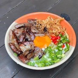 ข้าวหน้าไส้ย่าง ไข่ดอง