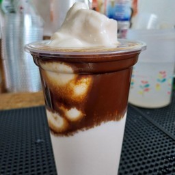 มะพร้าวกาแฟ