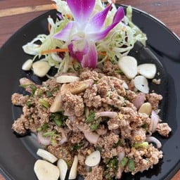 ลาบเนื้อ