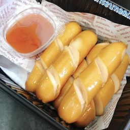 ไส้กรอกทอด5ชิ้น