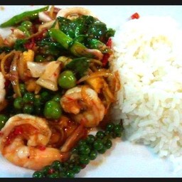 ข้าวราดผัดขี้เมา