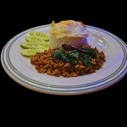 กะเพราพริกแห้ง หมู 