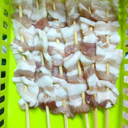 สามชั้น