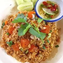 ข้าวผัดกุนเชียง