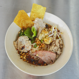 ร้านดีเด็ด ก๋วยเตี๋ยวหมูต้มยำ -
