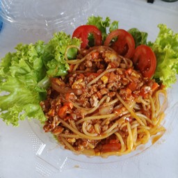 สปาเก็ตตี้ผัดซอสมะเขือเทศหมูสับ