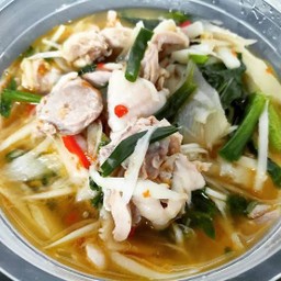 แกงไก่หน่อไม้ส้ม